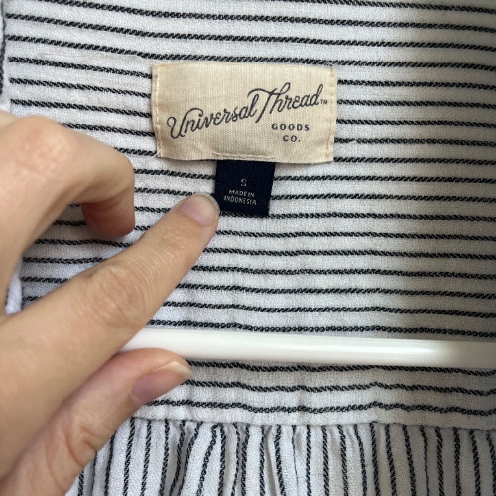Universal Thread Stripe Button Down Top - Picture 2 of 7